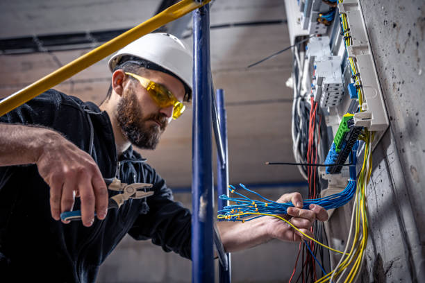Best Local Electrician Companies  in Campbelltown, PA